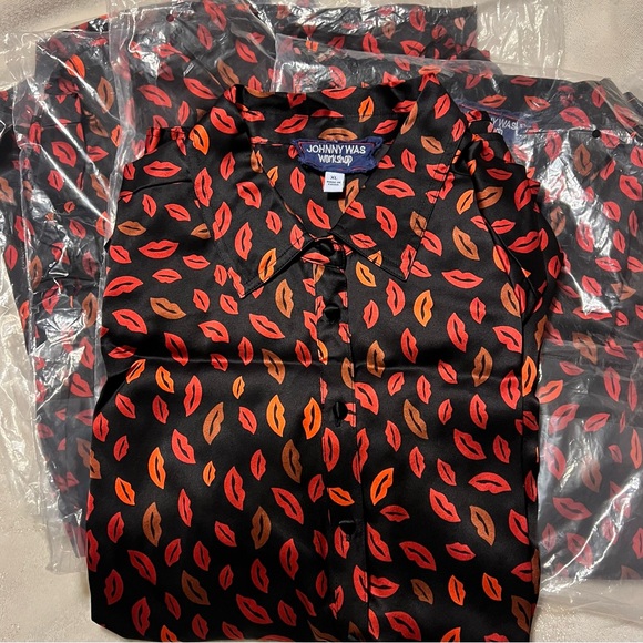 🆕 Johnny Was Workshop 100% SILK Amora Boxy Charmeuse Shirt Boho Chic NWOT - Picture 8 of 14